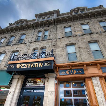Western Hotel & Executive Suites Гвелф Екстер'єр фото