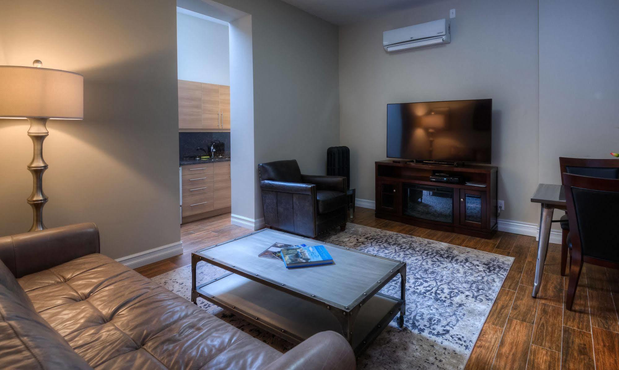 Western Hotel & Executive Suites Гвелф Екстер'єр фото